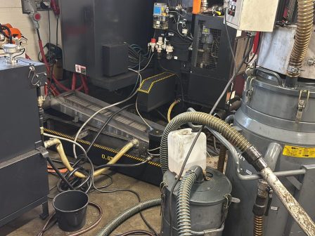 Servis chladicích kapalin, čištění CNC strojů - Fina Oleje